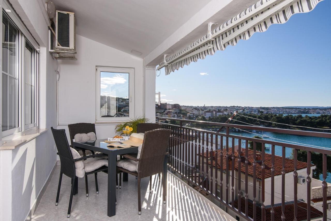 Apartment Kristina Trogir Dış mekan fotoğraf