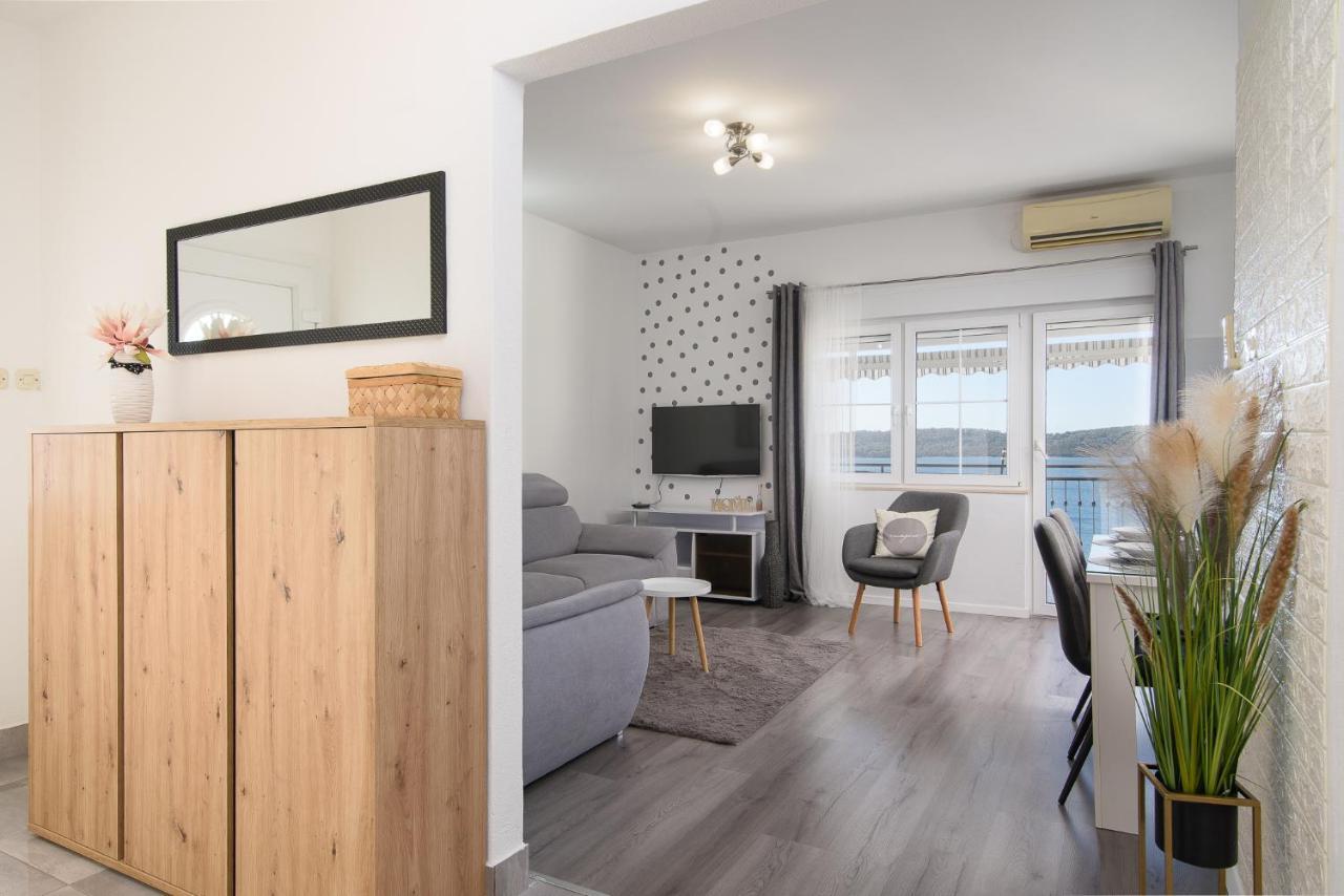 Apartment Kristina Trogir Dış mekan fotoğraf